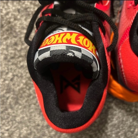 Nike PG 6 Hot Wheels NRG Laser Blue/Red/Orange Basketball Shoes - Picture 5 of 6